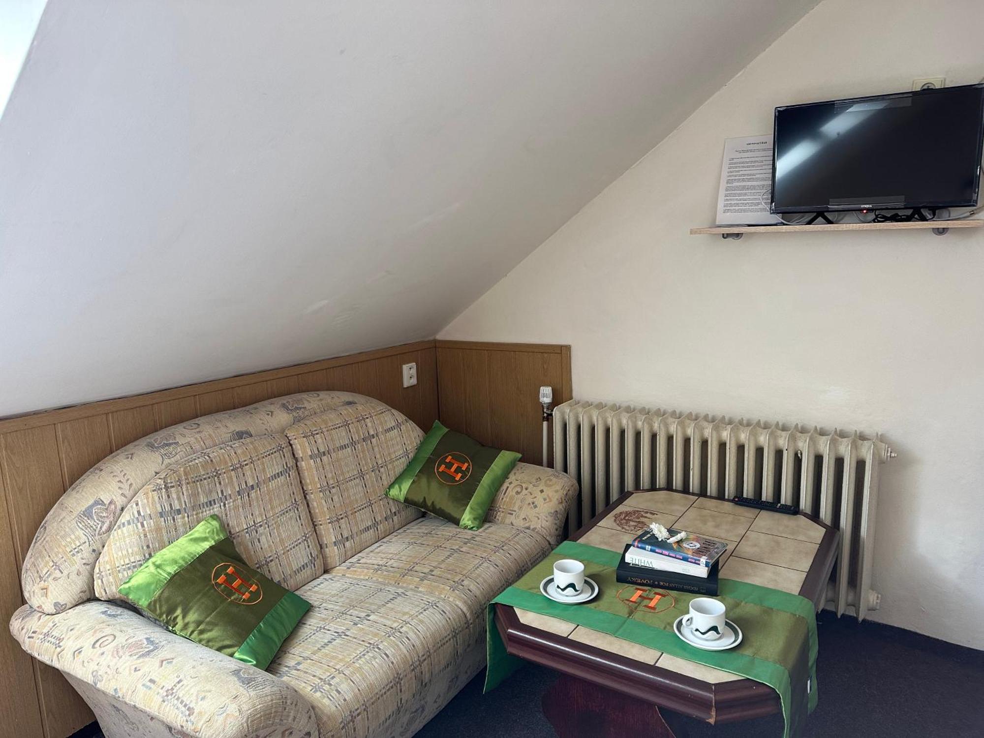 Penzion U Fouska Chodov  Exteriör bild